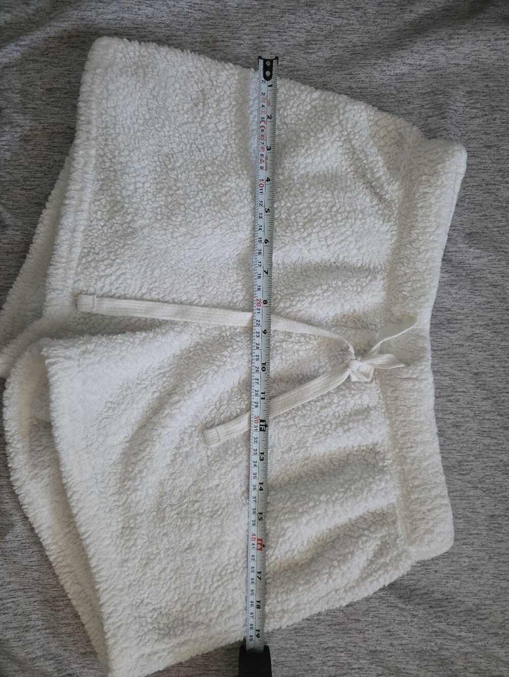 Cozy Cream Hooded Womens Pajama Set - Soft Sherpa Top & Shorts - Picture 12 of 16